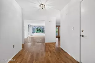85 Woodshill Dr N, Lakewood, NJ 08701 - Photo 7
