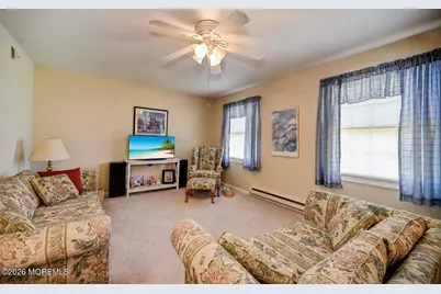 42 Piazza Correale #B, Freehold, NJ 07728 - Photo 13