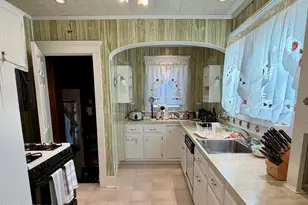 64 W George St, Freehold, NJ 07728 - Photo 9