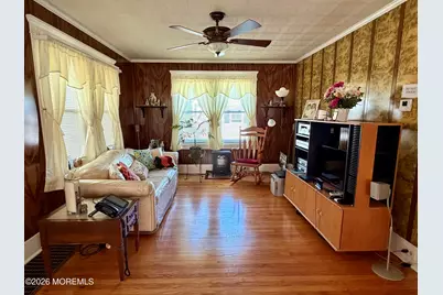 64 W George Street, Freehold, NJ 07728 - Photo 13