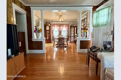 64 W George Street, Freehold, NJ 07728 - Photo 15
