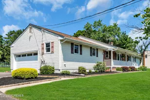 46 Camden Rd, Hillsborough Township, NJ 08844 - Photo 5