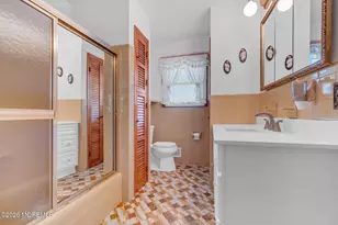 46 Camden Rd, Hillsborough Township, NJ 08844 - Photo 33