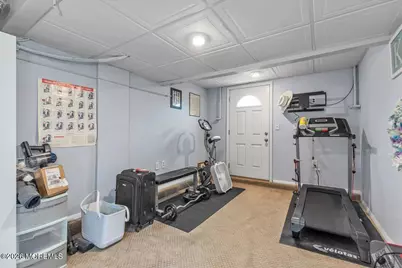 47 Cresci Boulevard, Hazlet Township, NJ 07730 - Photo 37