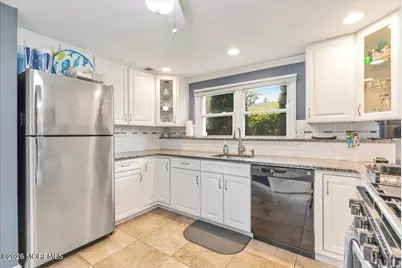 47 Cresci Boulevard, Hazlet Township, NJ 07730 - Photo 35