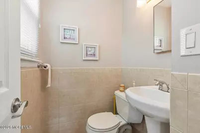 47 Cresci Boulevard, Hazlet Township, NJ 07730 - Photo 25