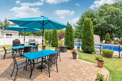 47 Cresci Boulevard, Hazlet Township, NJ 07730 - Photo 39