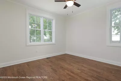 55 Hudson Avenue, Red Bank, NJ 07701 - Photo 17