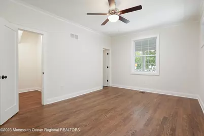 55 Hudson Avenue, Red Bank, NJ 07701 - Photo 13
