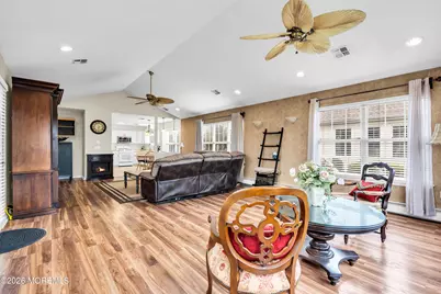 155 Skyline Drive, Lakewood, NJ 08701 - Photo 47