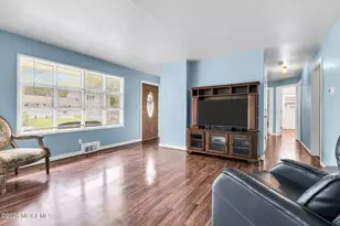 44 Lake Dr, Howell Township, NJ 07731 - Photo 11