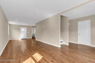 18 Maple Ave, Eatontown, NJ 07724 - Photo 7