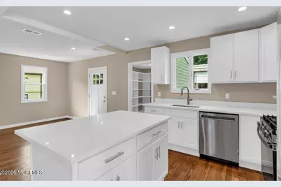 18 Maple Avenue, Eatontown, NJ 07724 - Photo 11