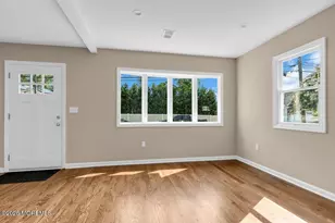 18 Maple Ave, Eatontown, NJ 07724 - Photo 5