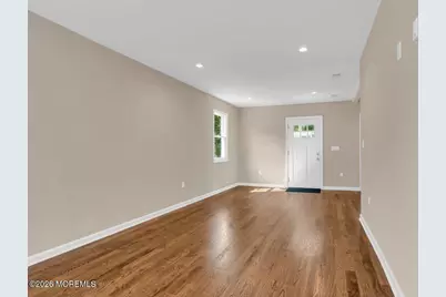 18 Maple Avenue, Eatontown, NJ 07724 - Photo 7