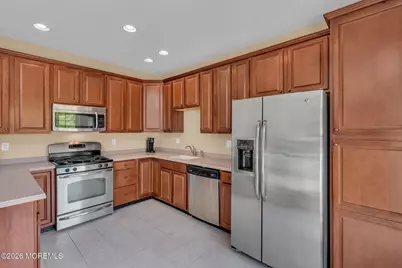 34 Chatsworth Road, Manalapan Township, NJ 07726 - Photo 13