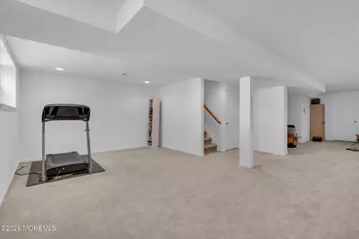 34 Chatsworth Road, Manalapan Township, NJ 07726 - Photo 29