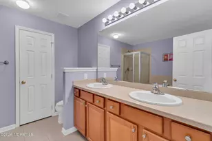 34 Chatsworth Rd, Manalapan Township, NJ 07726 - Photo 23