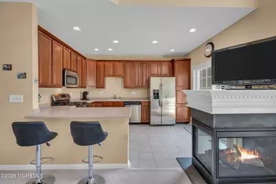 34 Chatsworth Road, Manalapan Township, NJ 07726 - Photo 11