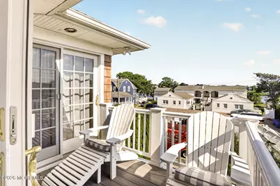 100 Trenton Avenue, Point Pleasant Beach, NJ 08742 - Photo 45