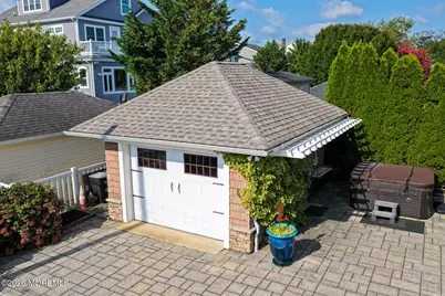 100 Trenton Avenue, Point Pleasant Beach, NJ 08742 - Photo 9