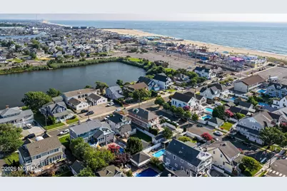 100 Trenton Avenue, Point Pleasant Beach, NJ 08742 - Photo 5