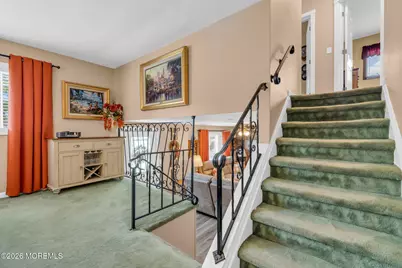 10 Garrett Place, New Monmouth, NJ 07748 - Photo 13