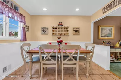 10 Garrett Place, New Monmouth, NJ 07748 - Photo 29