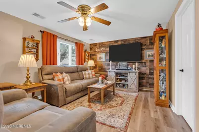 10 Garrett Place, New Monmouth, NJ 07748 - Photo 17