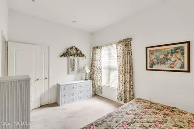 16 Bellflower Drive, Lakewood, NJ 08701 - Photo 47