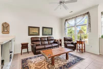 16 Bellflower Drive, Lakewood, NJ 08701 - Photo 17