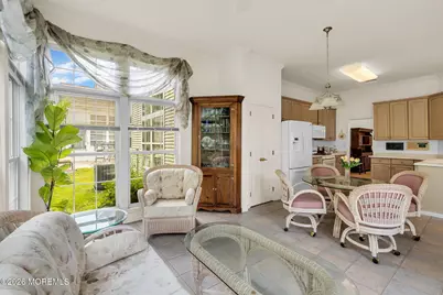 16 Bellflower Drive, Lakewood, NJ 08701 - Photo 23