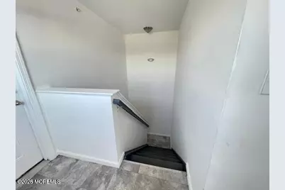 306 Main Street #203, Keansburg, NJ 07734 - Photo 3