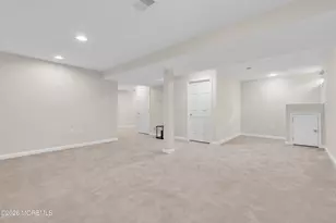 94 Deepwater Cir, Manalapan Township, NJ 07726 - Photo 37