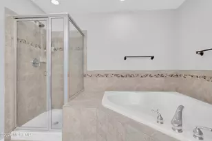 94 Deepwater Cir, Manalapan Township, NJ 07726 - Photo 29