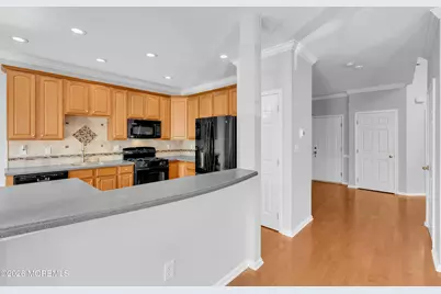 94 Deepwater Circle, Manalapan Township, NJ 07726 - Photo 17
