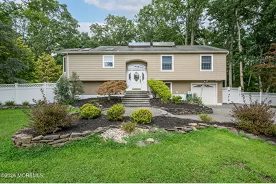 24 Claire Circle, Howell Township, NJ 07731 - Photo 3