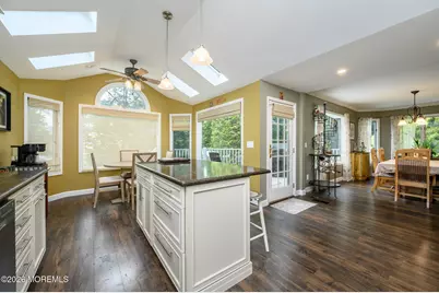 24 Claire Circle, Howell Township, NJ 07731 - Photo 11