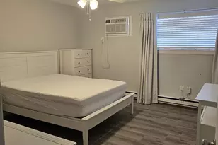 76 Manchester Ct, Red Bank, NJ 07701 - Photo 11