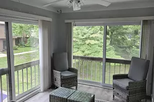 76 Manchester Ct, Red Bank, NJ 07701 - Photo 3