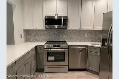 76 Manchester Court, Red Bank, NJ 07701 - Photo 7