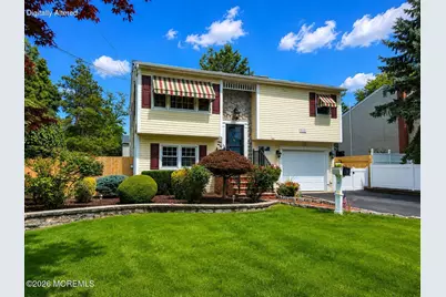 565 Sumner Avenue, Belford, NJ 07718 - Photo 1