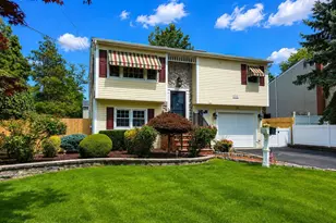 565 Sumner Ave, Belford, NJ 07718 - Photo 1