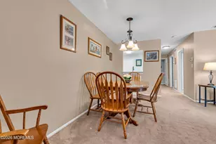 121 Dumbarton Hill Ct, Aberdeen Township, NJ 07747 - Photo 9