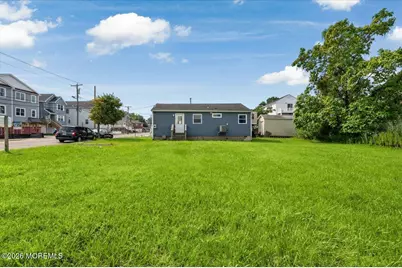 303 Union Avenue, Union Beach, NJ 07735 - Photo 25