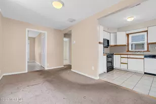 5 Summerfield Ave, South Amboy, NJ 08879 - Photo 3