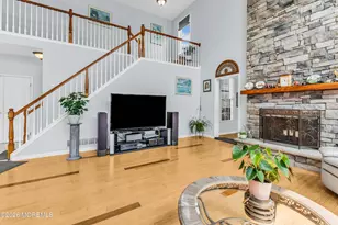 380 Peter Forman Dr, Freehold, NJ 07728 - Photo 15