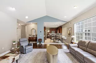 86 Enclave Blvd, Lakewood, NJ 08701 - Photo 17