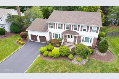 20 Cooperhawk Drive, Manalapan Township, NJ 07726 - Photo 3