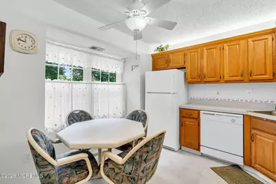 58 Secretariat Court, Tinton Falls, NJ 07724 - Photo 7